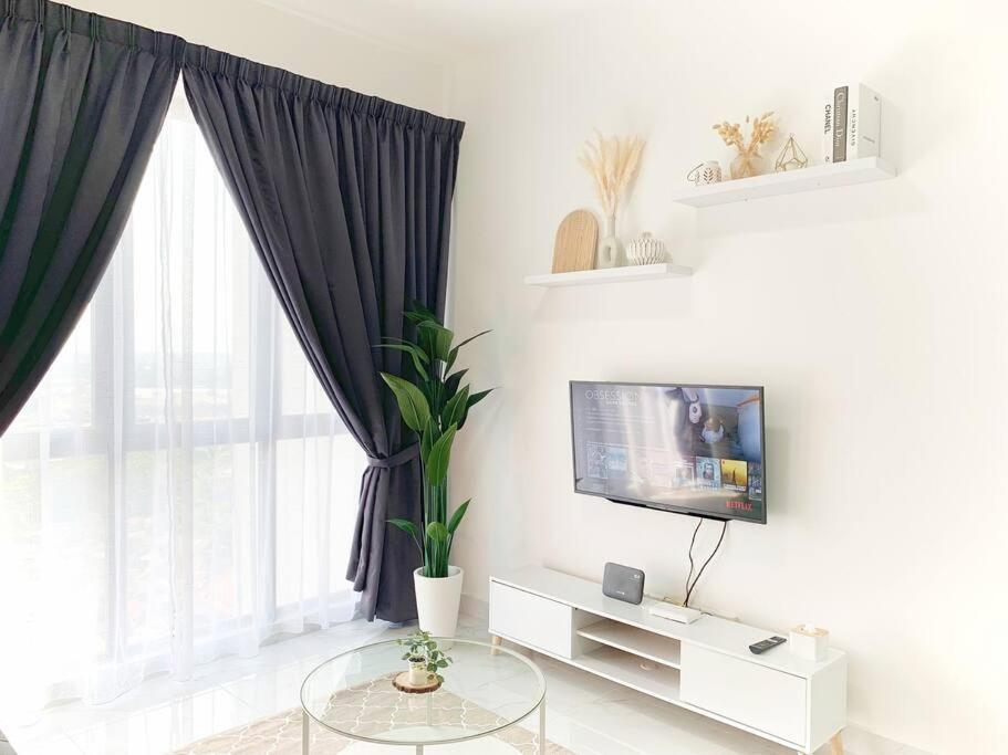 Netflix 2 Bedroom Troika Kota Bharu Homestay 1812 Buitenkant foto
