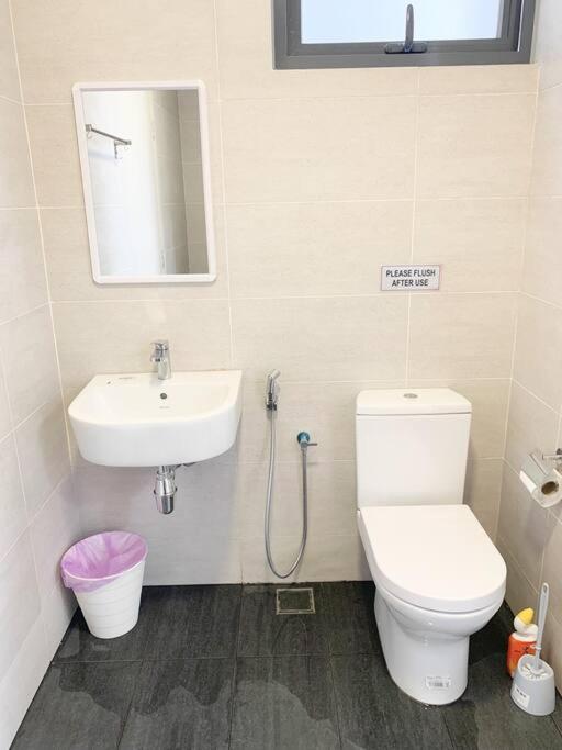 Netflix 2 Bedroom Troika Kota Bharu Homestay 1812 Buitenkant foto