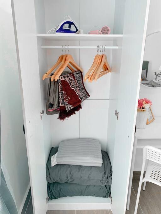 Netflix 2 Bedroom Troika Kota Bharu Homestay 1812 Buitenkant foto